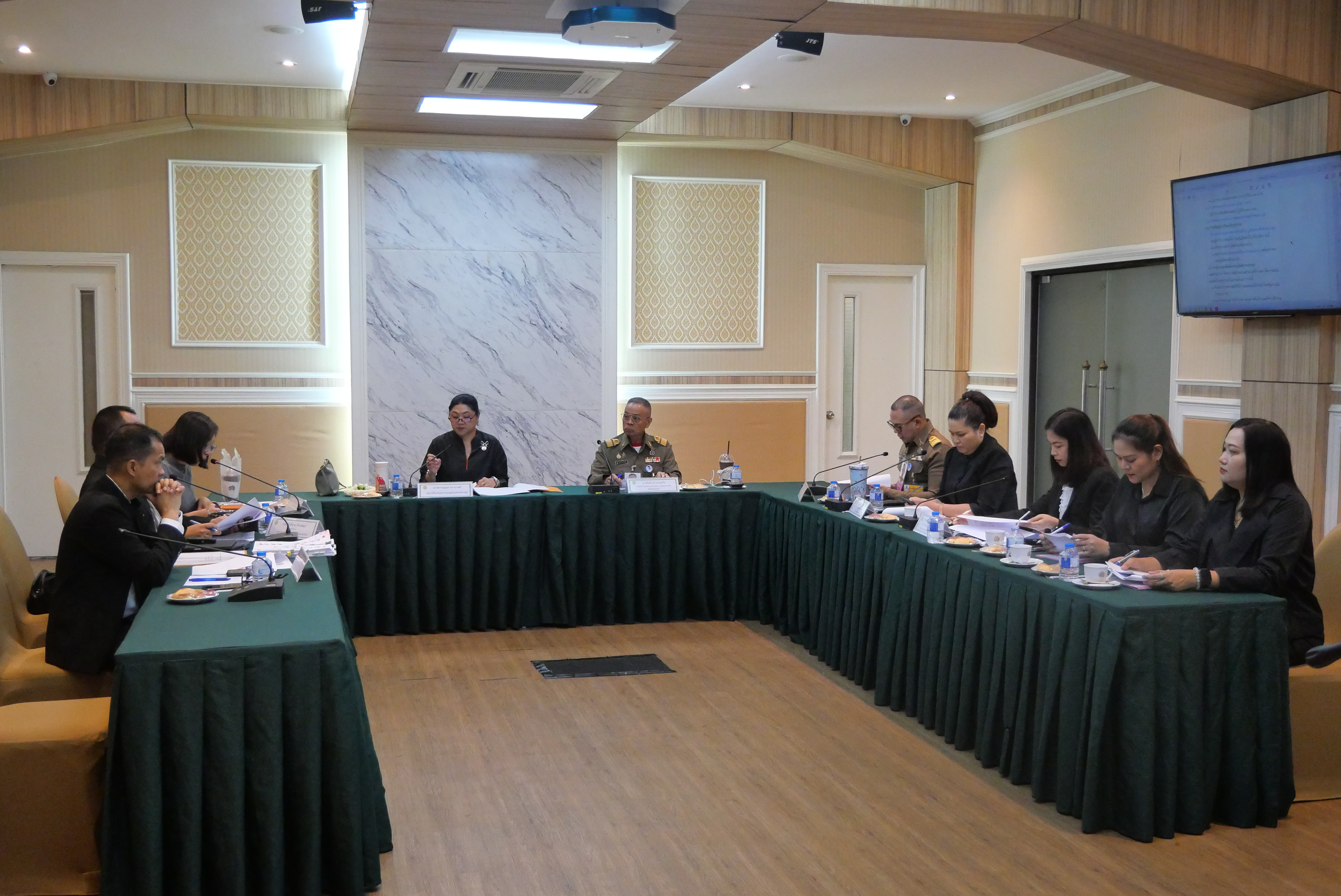 title - ผู้อำนวยการสำนักบริหารกลาง ประชุมคณะกรรมการคัดเลือกเทพีคู่หาบเงิน ประจำปี 2569 ครั้งที่ 1/2569